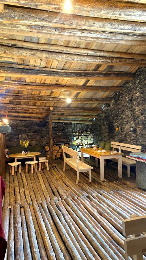Ushguli 12 Century Otel Dış mekan fotoğraf