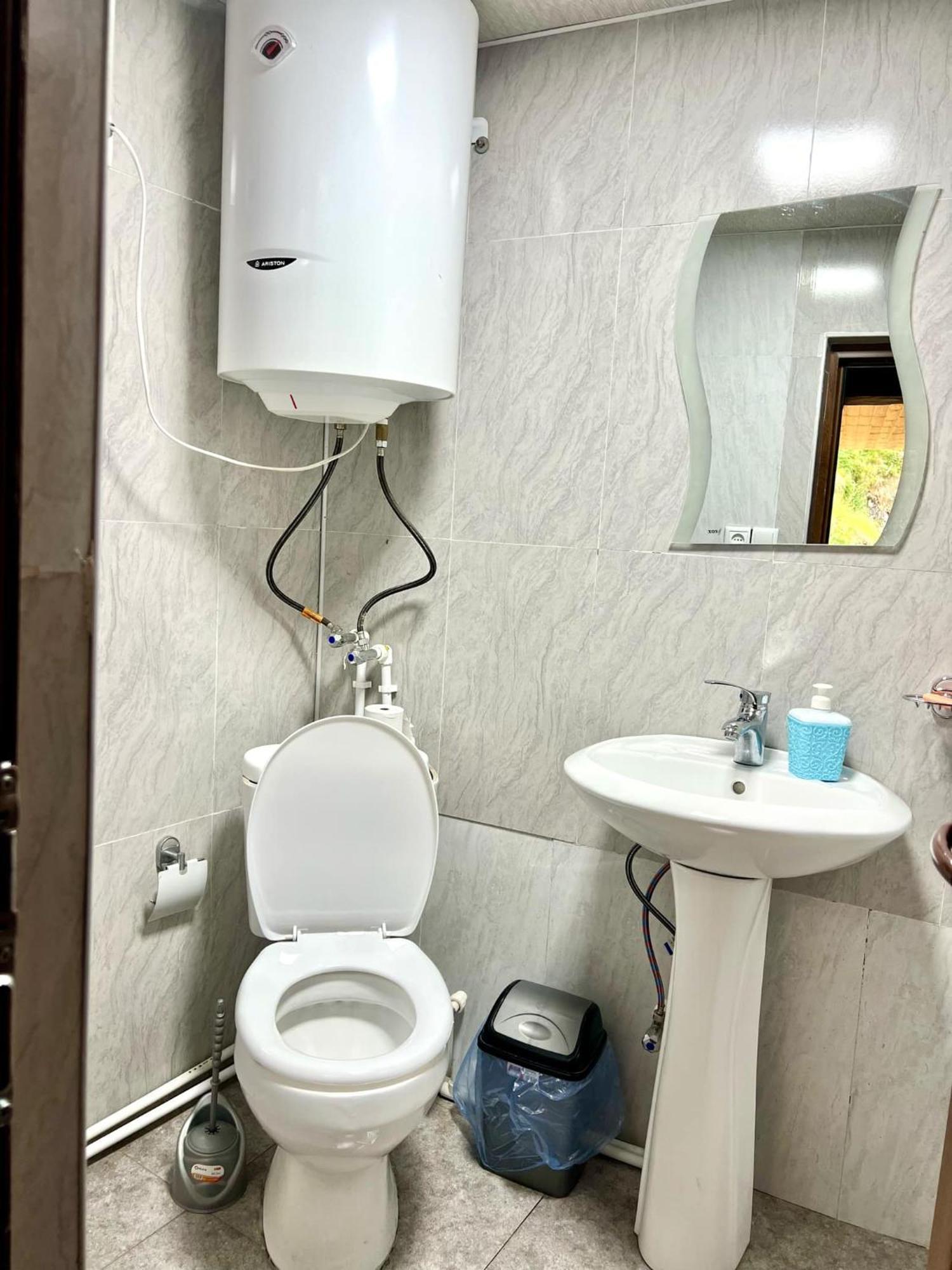 Ushguli 12 Century Otel Dış mekan fotoğraf